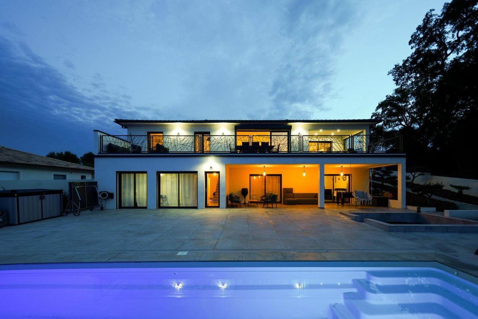 Tres Belle Villa A Ghisonaccia Avec Piscine Chauffee Kültér fotó